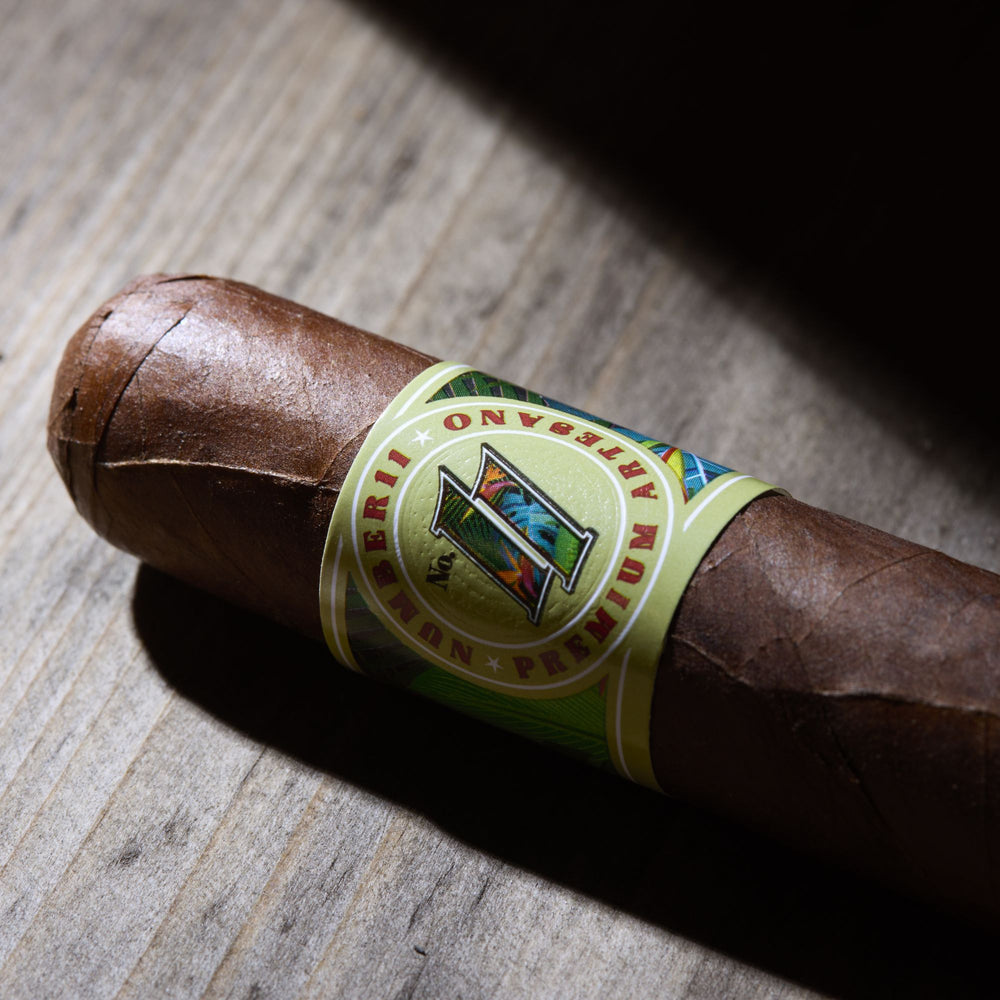 Number 11 Artisan Cigar - Toro (Maduro)