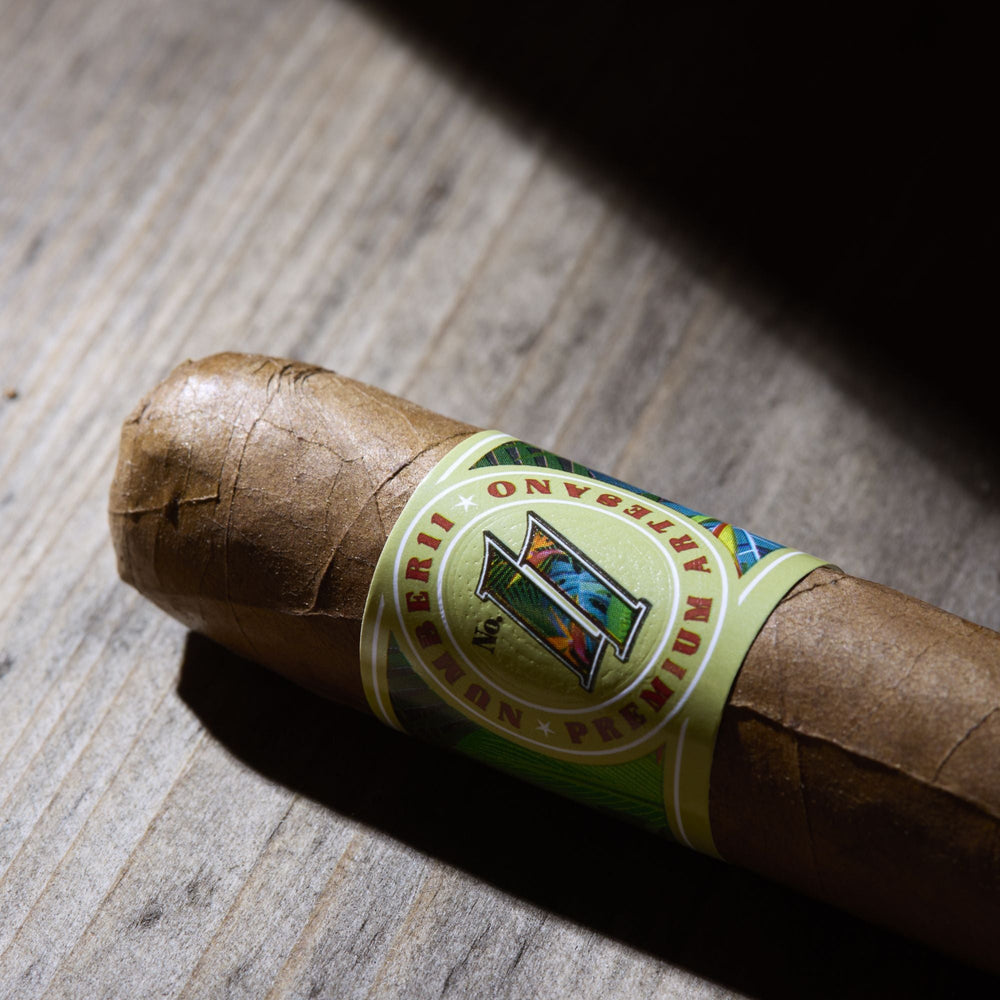 Number 11 Artisan Cigar - Premium Robusto